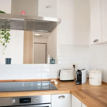 - Aura Apartamento *