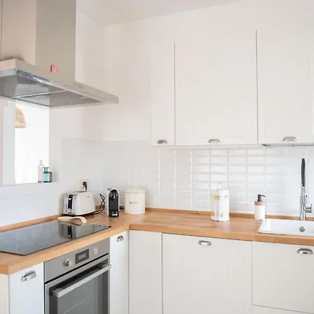 - Aura * Francavilla Al Mare