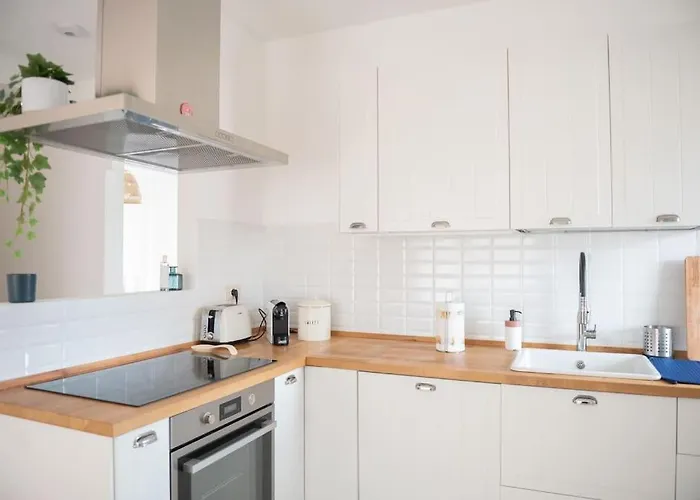 - Aura * Francavilla Al Mare